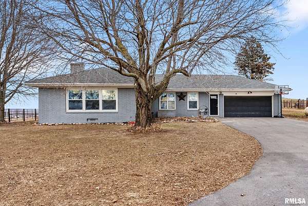 42.8 Acres of Agricultural Land with Home for Sale in Illinois City, Illinois