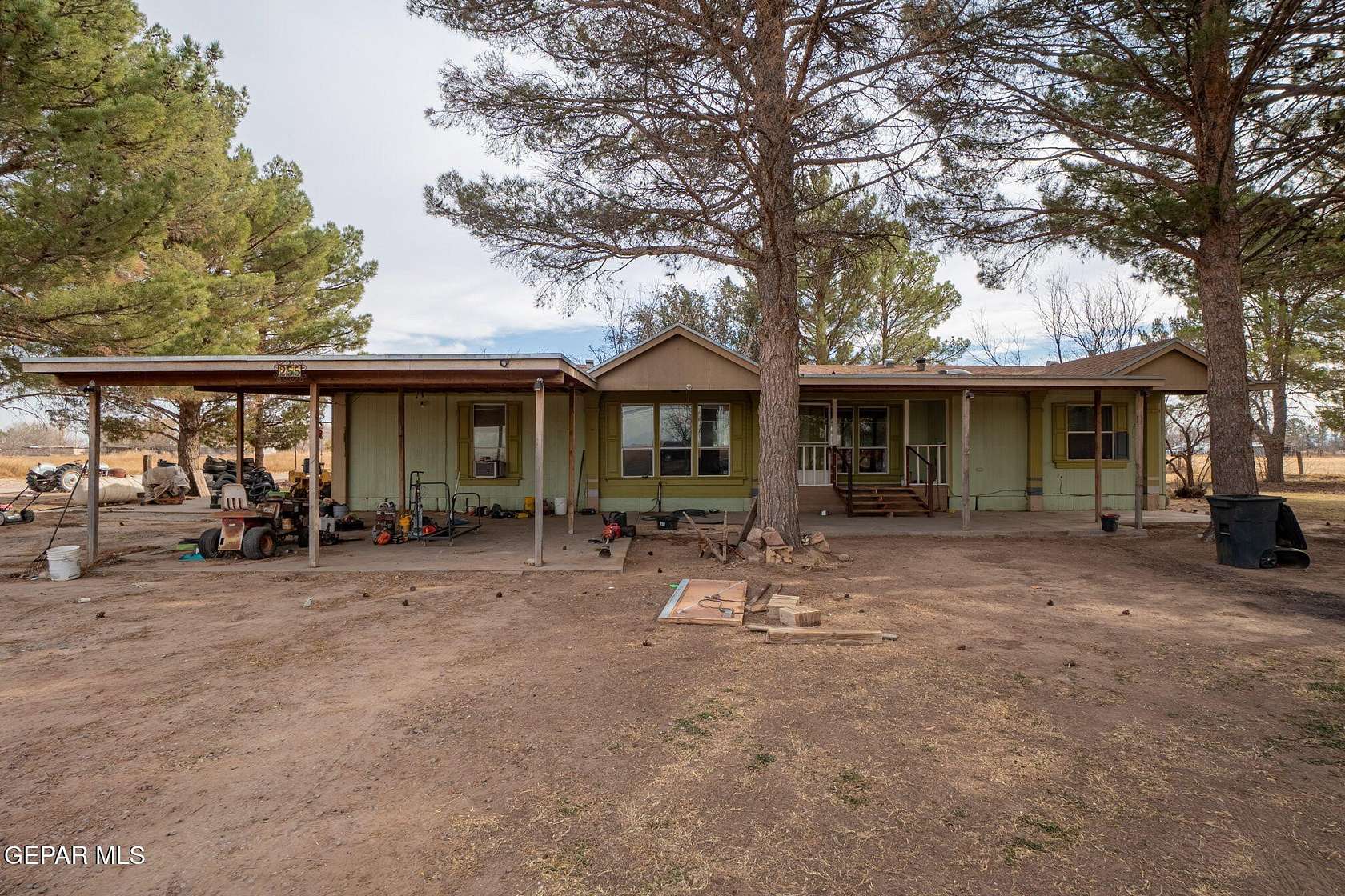 5 Acres of Residential Land with Home for Sale in Clint, Texas