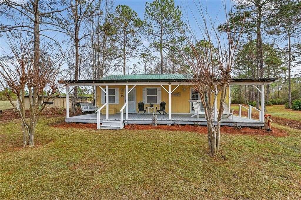 13 Acres of Land with Home for Sale in Nahunta, Georgia