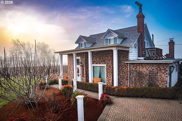 2 Acres of Residential Land with Home for Sale in Harrisburg, Oregon