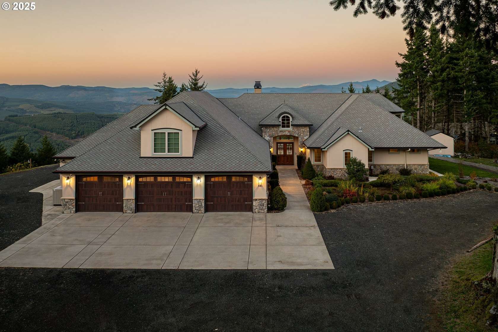 10 Acres of Land with Home for Sale in Woodland, Washington