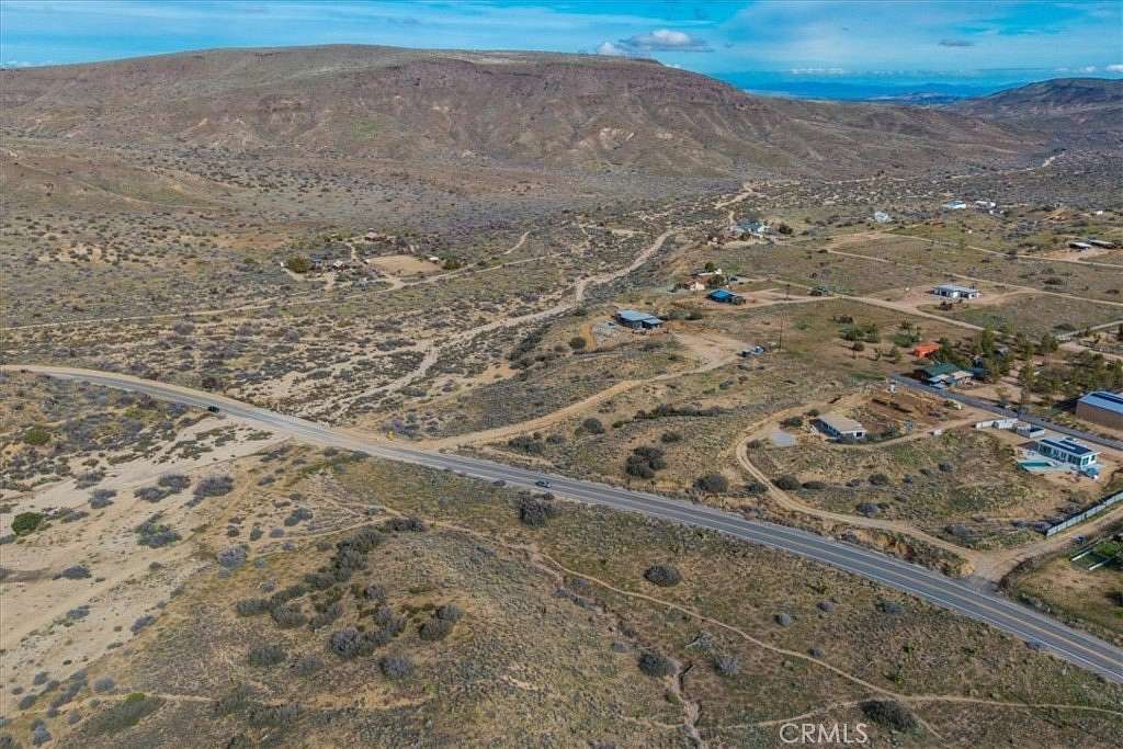 1.26 Acres of Land for Sale in Pioneertown, California