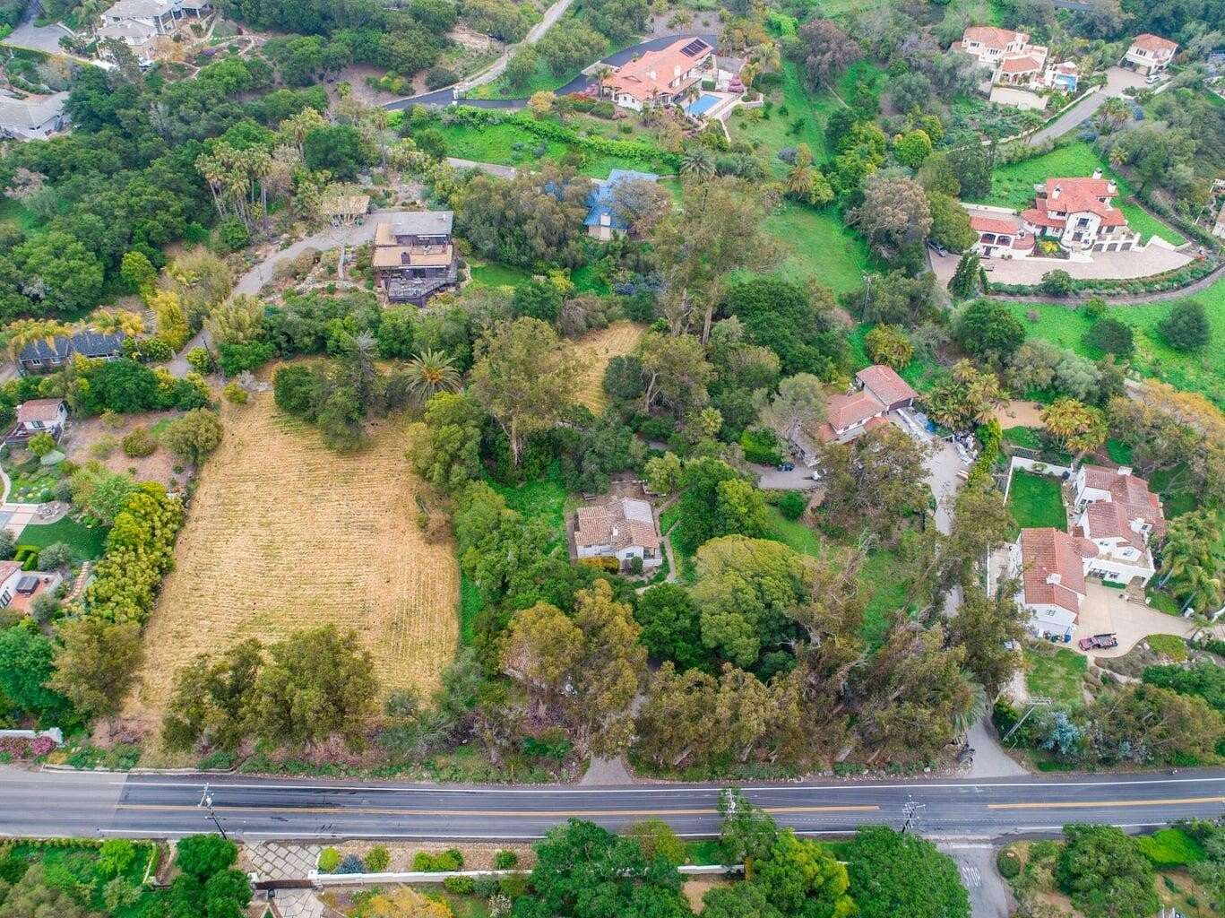 0.9 Acres of Residential Land for Sale in Santa Barbara, California