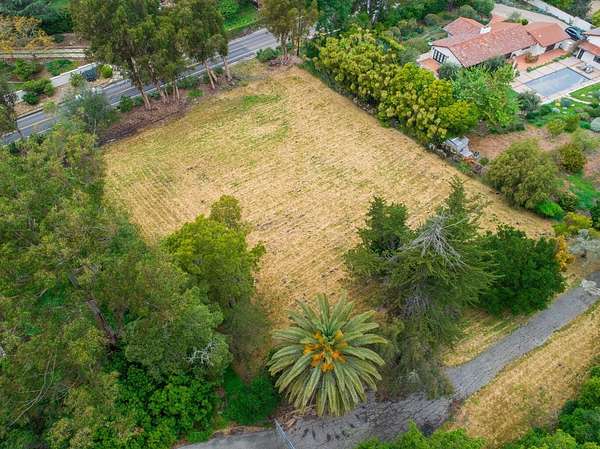 0.9 Acres of Residential Land for Sale in Santa Barbara, California