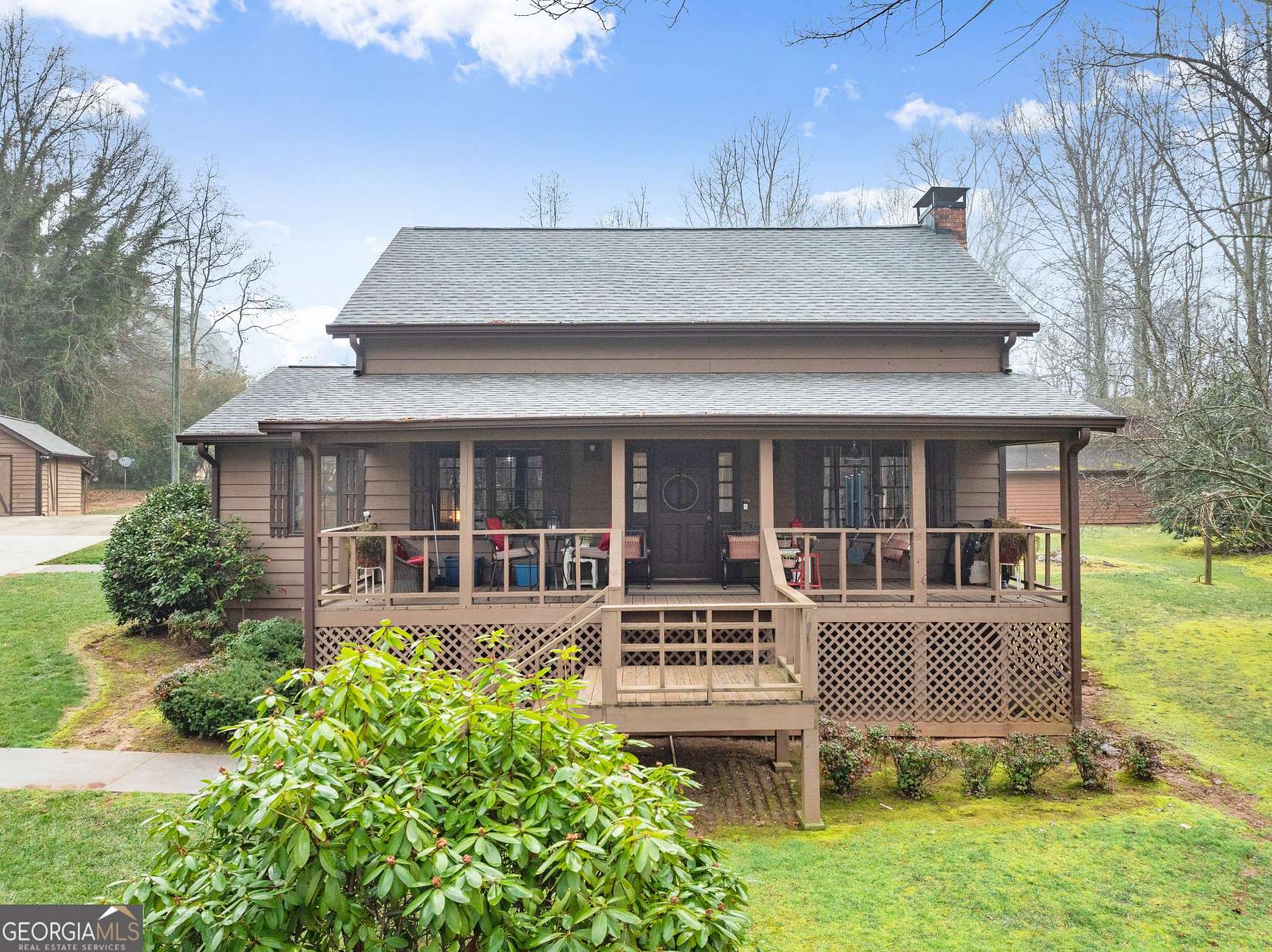 3.54 Acres of Residential Land with Home for Sale in Cumming, Georgia