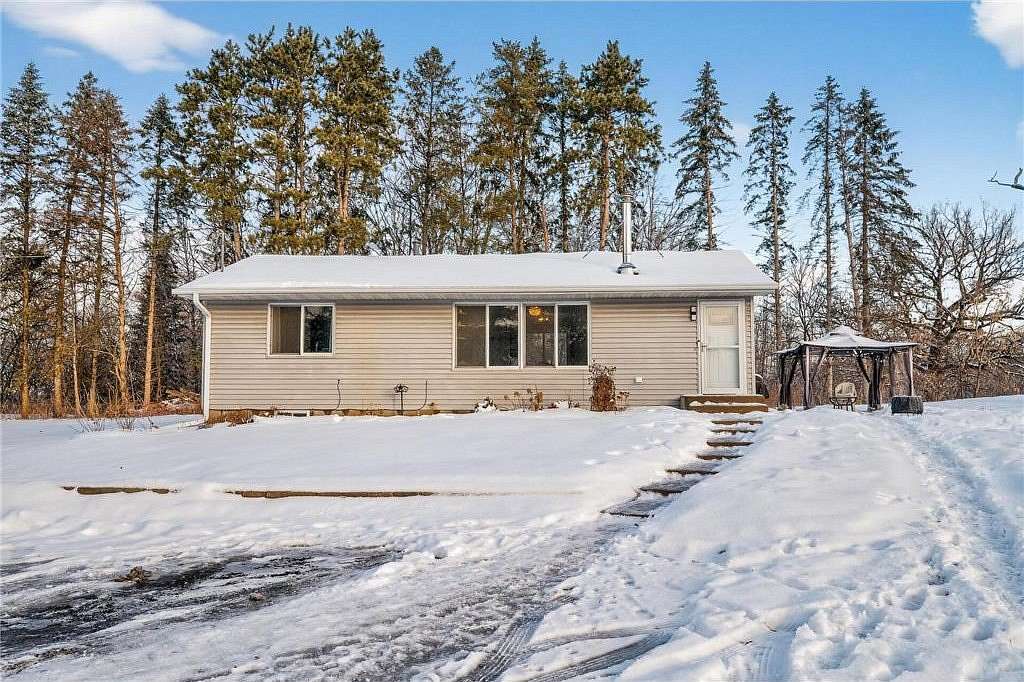 3.1 Acres of Residential Land with Home for Sale in Ham Lake, Minnesota