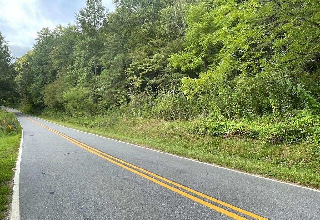 4.25 Acres of Land for Sale in Hayesville, North Carolina
