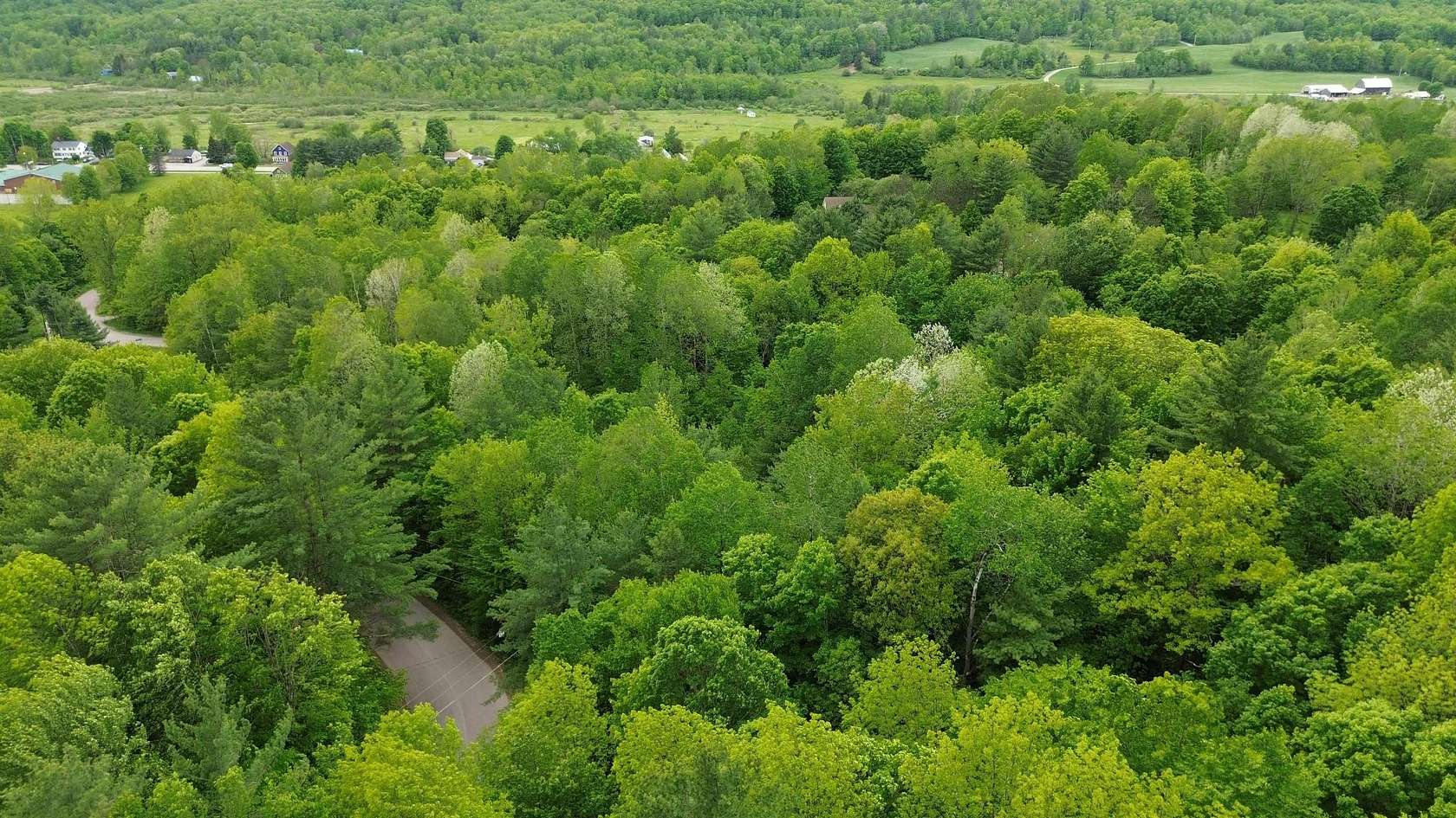 2.5 Acres of Residential Land for Sale in Underhill, Vermont