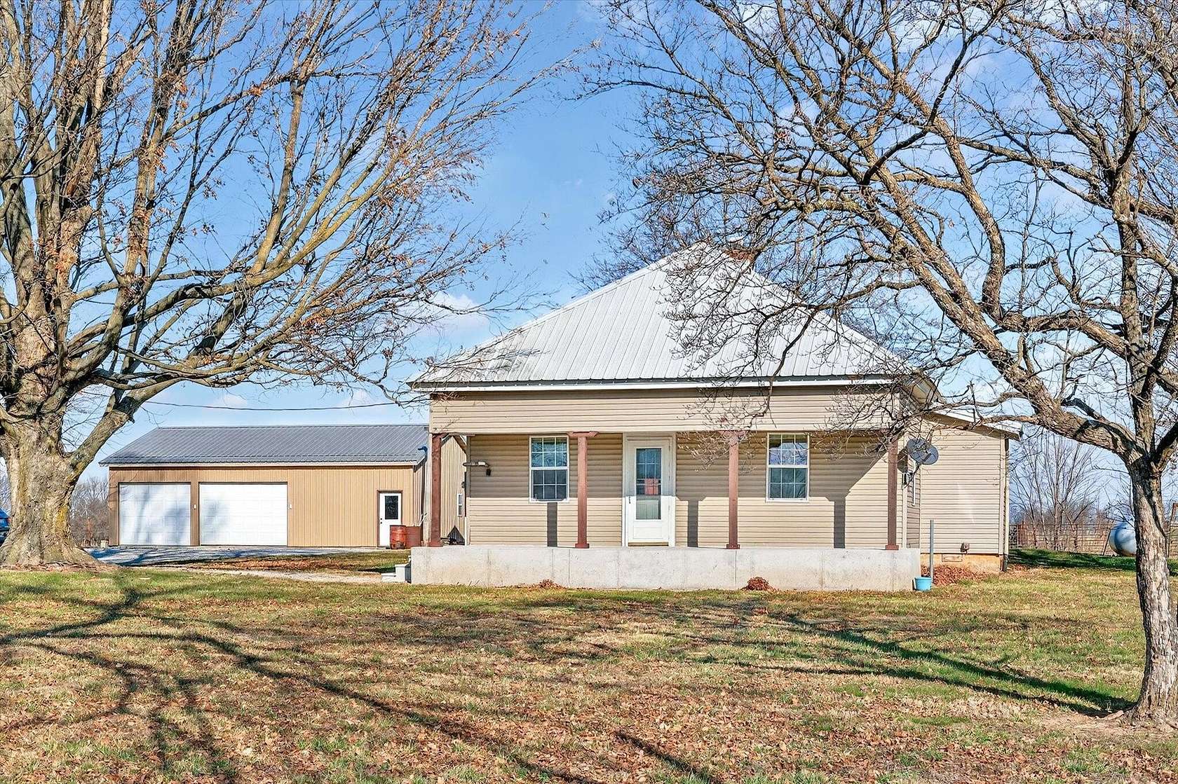 4 Acres of Residential Land with Home for Sale in Greenfield, Missouri