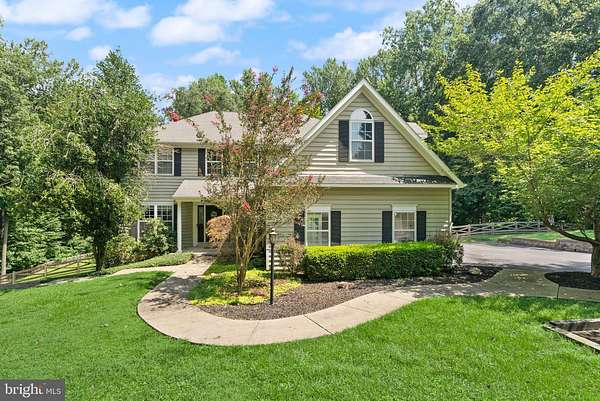 4.5 Acres of Land with Home for Sale in Port Tobacco, Maryland