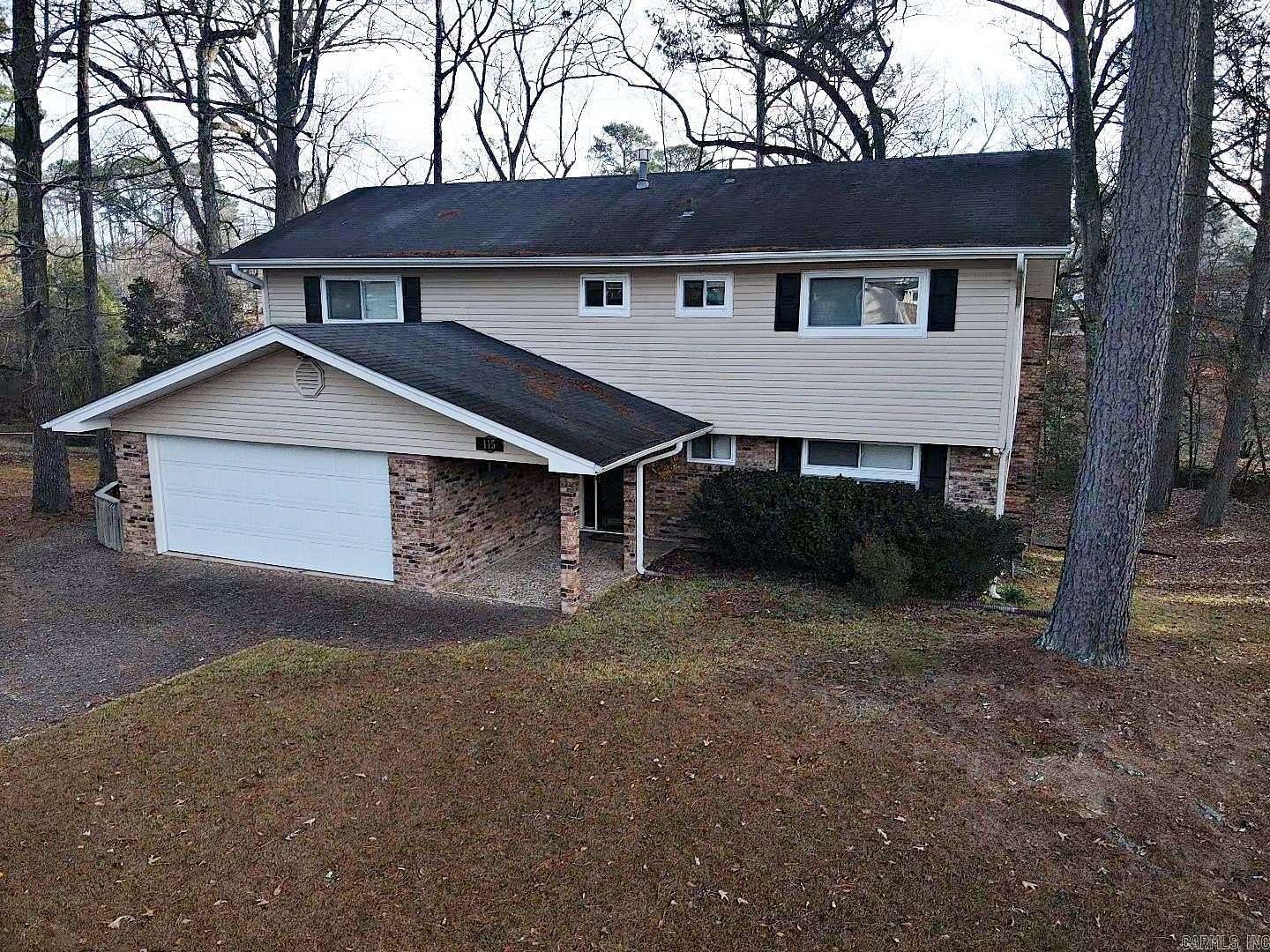 2 Acres of Residential Land with Home for Sale in Arkadelphia, Arkansas