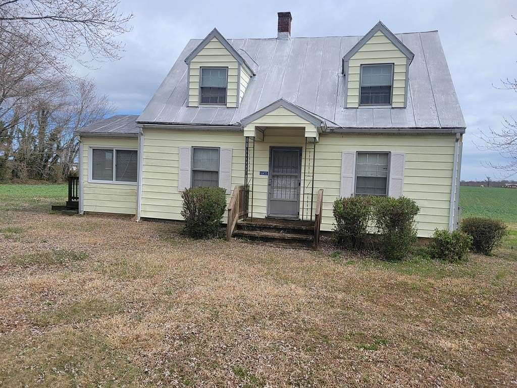 4 Acres of Land with Home for Sale in Reedville, Virginia