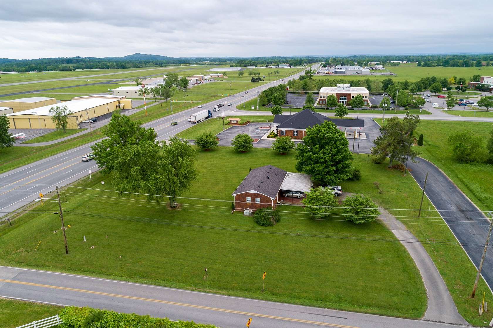 0.79 Acres of Commercial Land for Sale in Shelbyville, Tennessee