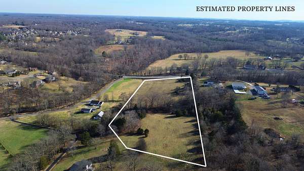 8.85 Acres of Residential Land for Sale in White House, Tennessee