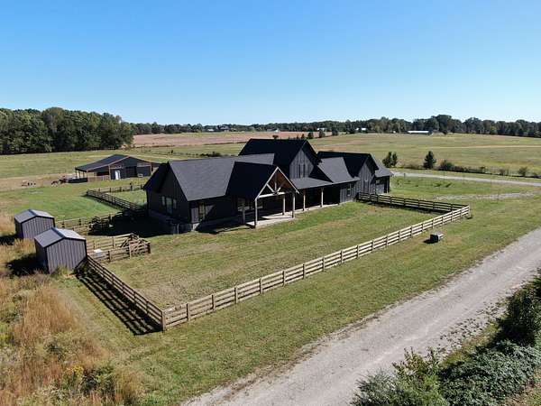 8.42 Acres of Land with Home for Sale in Hohenwald, Tennessee