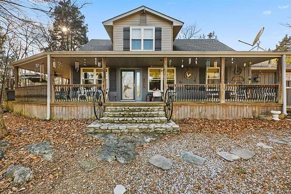 7 Acres of Land with Home for Sale in Russellville, Kentucky