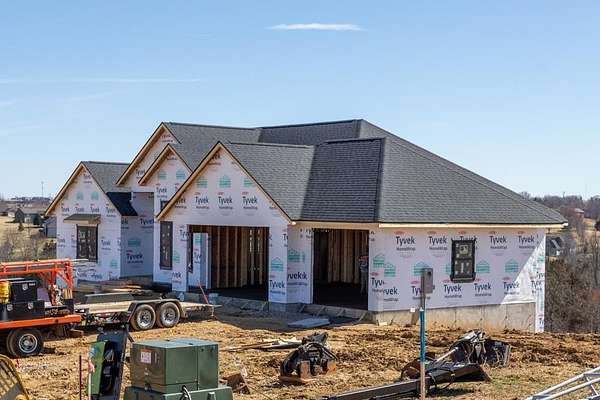 1.59 Acres of Land with Home for Sale in Dubuque, Iowa