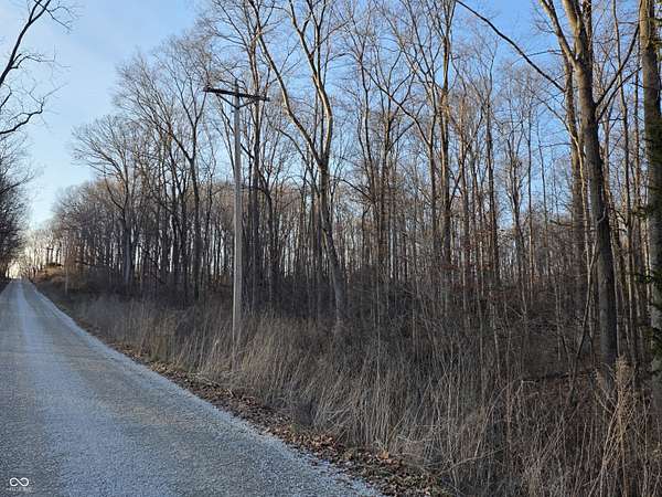 19.3 Acres of Mixed-Use Land for Sale in Cloverdale, Indiana