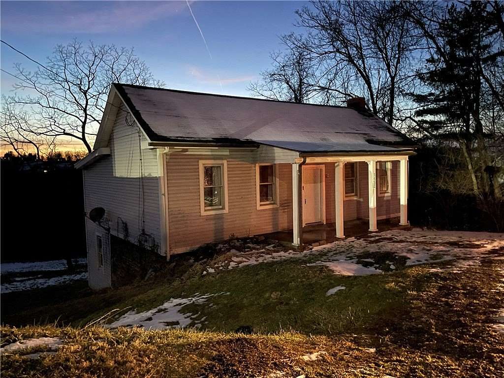 1.9 Acres of Residential Land with Home for Lease in South Strabane, Pennsylvania