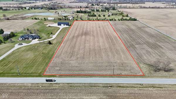 10 Acres of Residential Land for Sale in Bargersville, Indiana