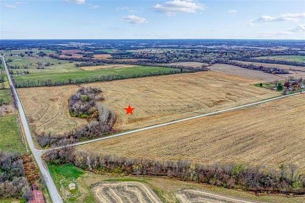 5 Acres of Land for Sale in Pleasant Hill, Missouri