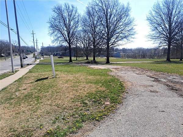 5.86 Acres of Residential Land for Sale in Kansas City, Missouri
