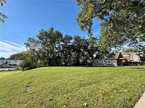 0.45 Acres of Residential Land for Sale in Kansas City, Missouri