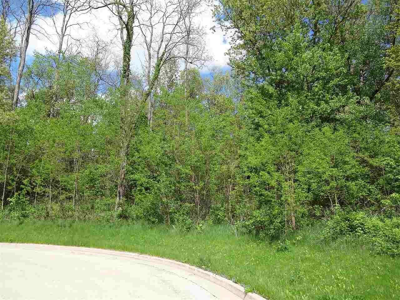 0.84 Acres of Residential Land for Sale in Oregon, Illinois