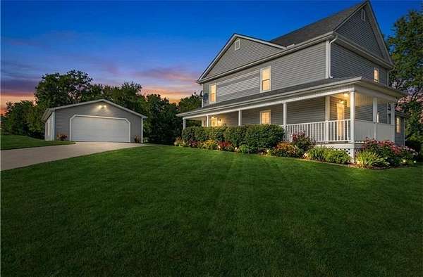 1.67 Acres of Residential Land with Home for Sale in Dearborn, Missouri