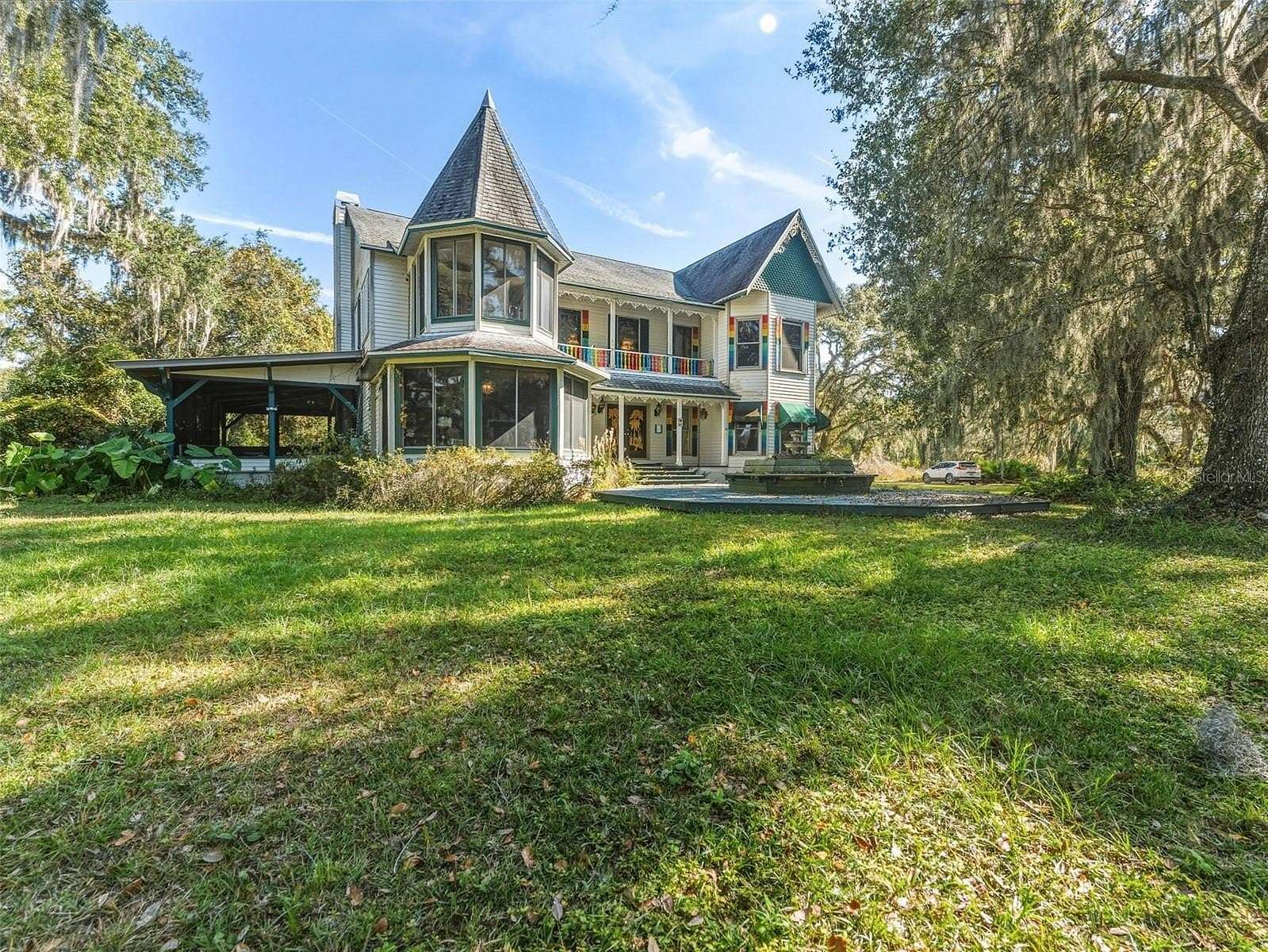 5 Acres of Residential Land with Home for Sale in Zephyrhills, Florida