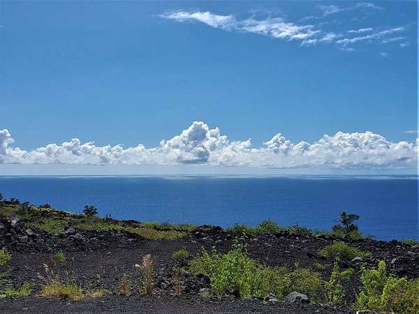 11 Acres of Land for Sale in Captain Cook, Hawaii