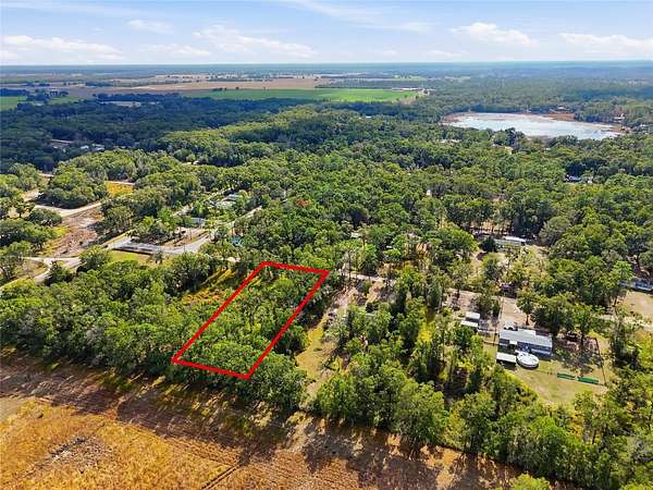 0.92 Acres of Residential Land for Sale in Trenton, Florida