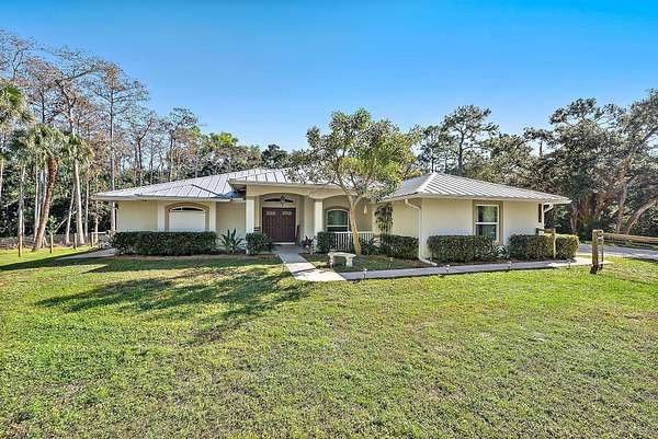 2.49 Acres of Residential Land with Home for Sale in Jupiter, Florida