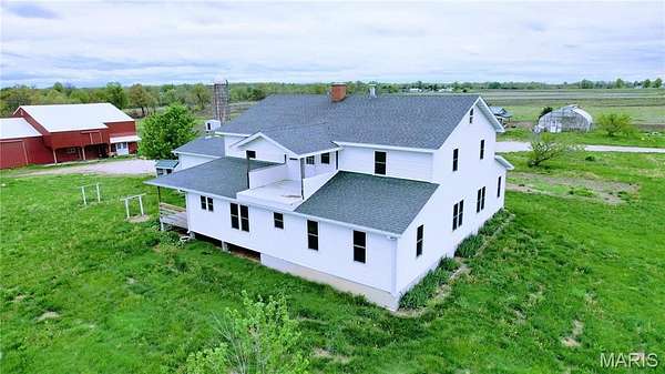 4 Acres of Residential Land with Home for Sale in La Plata, Missouri