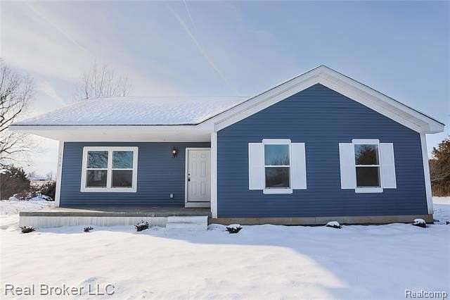 1.7 Acres of Land with Home for Sale in Shiawassee Township, Michigan
