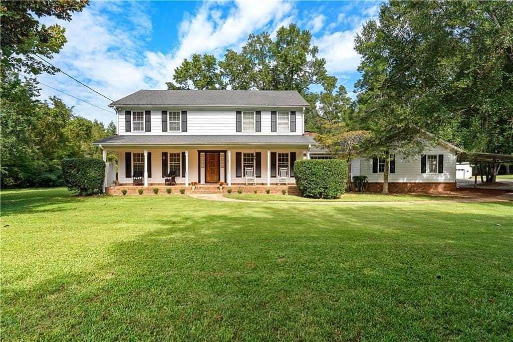 3.4 Acres of Land with Home for Sale in Hampton, Georgia