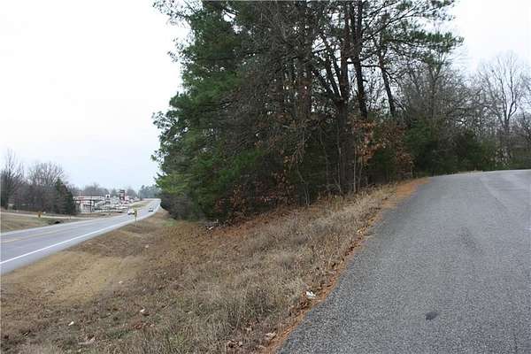 6.59 Acres of Mixed-Use Land for Sale in Salem, Arkansas