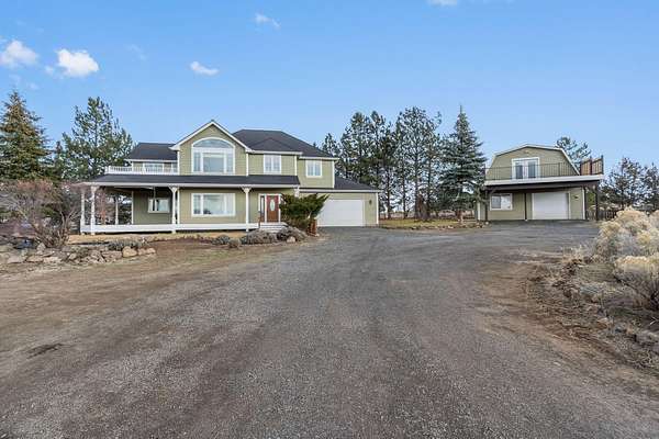 2.5 Acres of Residential Land with Home for Sale in Bend, Oregon