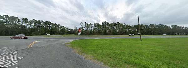 1 Acre of Residential Land for Sale in Youngstown, Florida
