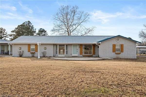 2.5 Acres of Residential Land with Home for Sale in Fort Smith, Arkansas