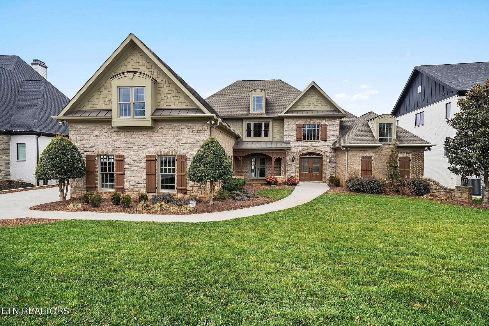 1.59 Acres of Residential Land with Home for Sale in Knoxville, Tennessee