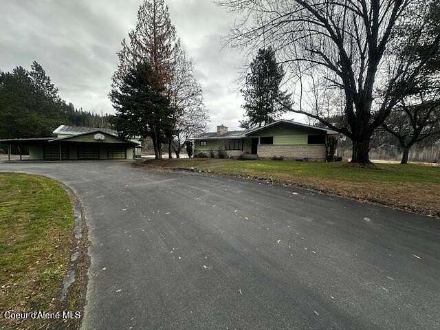 2.3 Acres of Residential Land with Home for Sale in St. Maries, Idaho