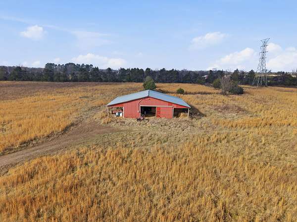 29 Acres of Agricultural Land for Sale in Christiana, Tennessee