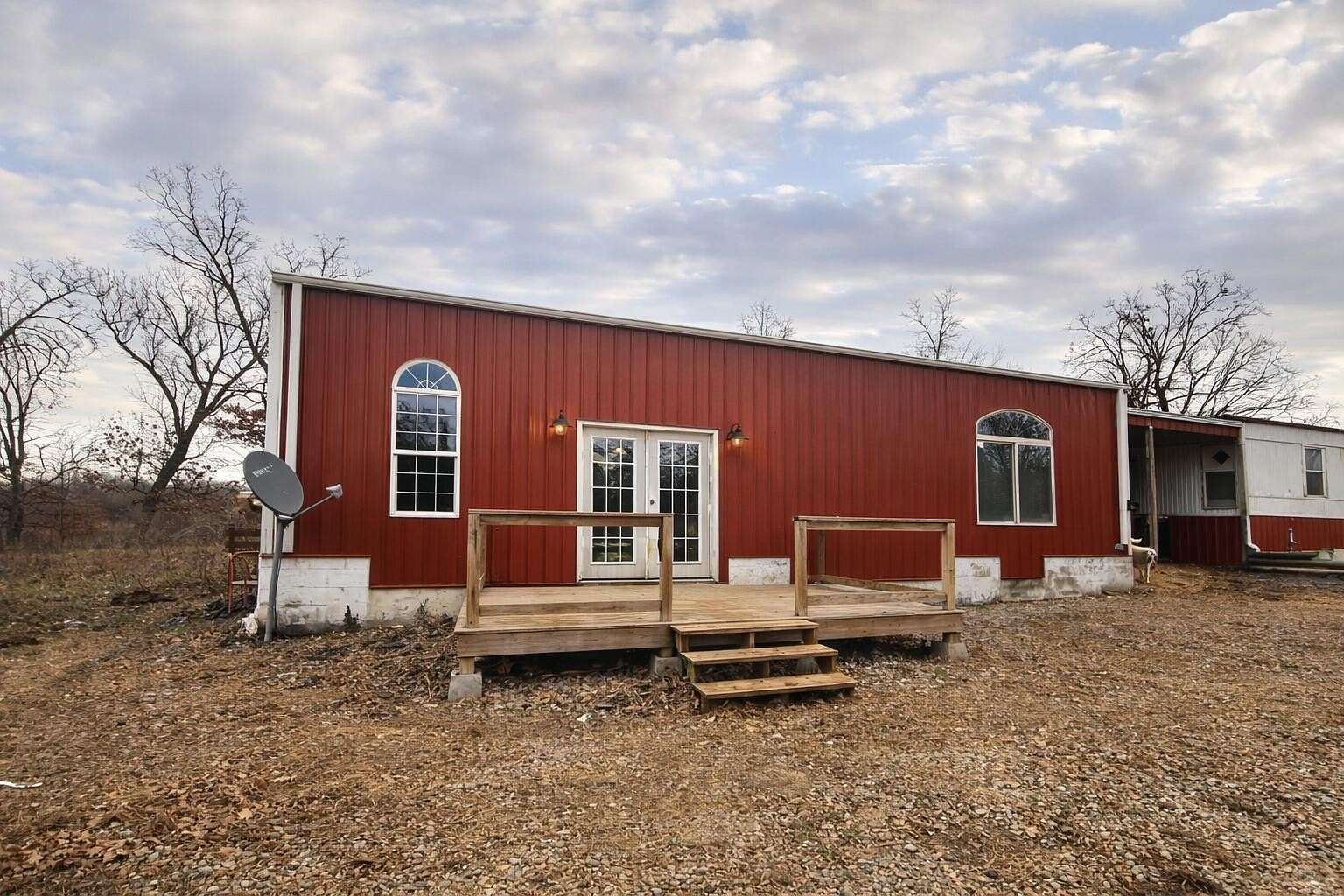 270 Acres of Agricultural Land with Home for Sale in Thayer, Missouri