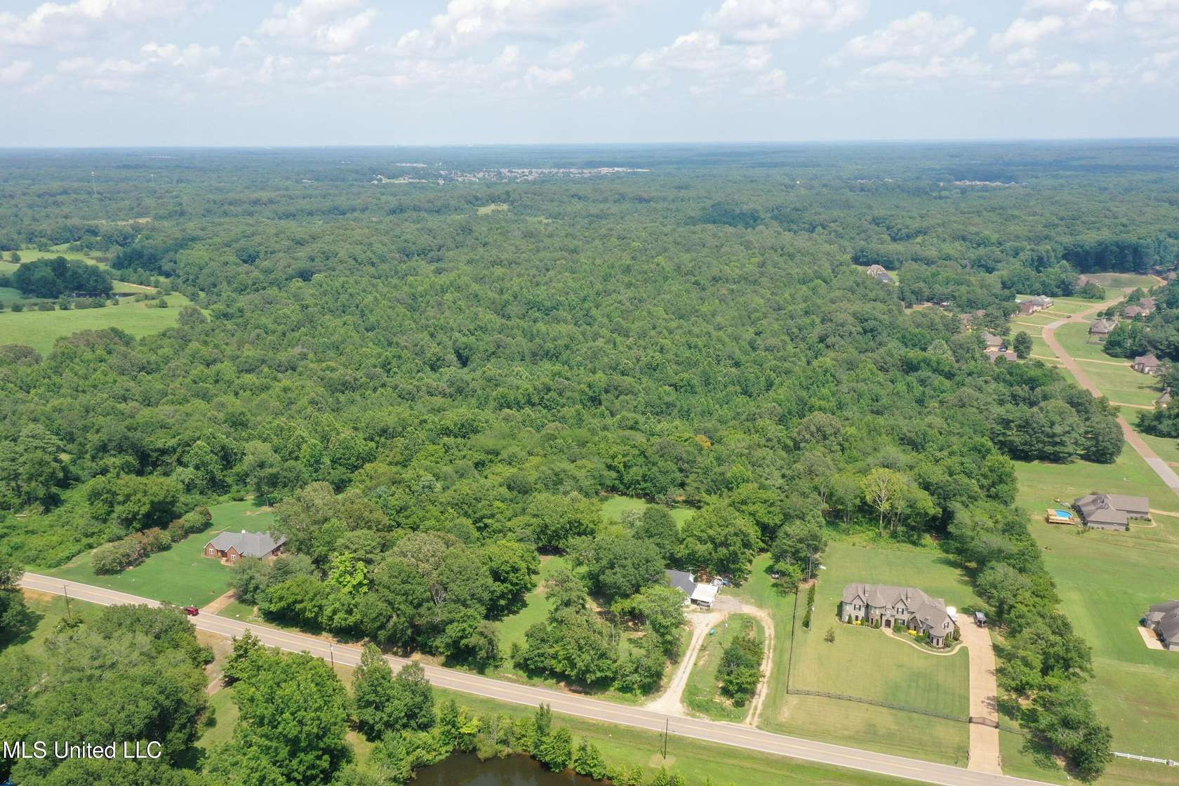 165 Acres of Recreational Land for Sale in Olive Branch, Mississippi