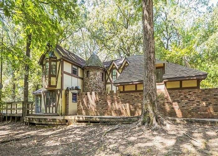 3 Acres of Land with Home for Sale in Grenada, Mississippi