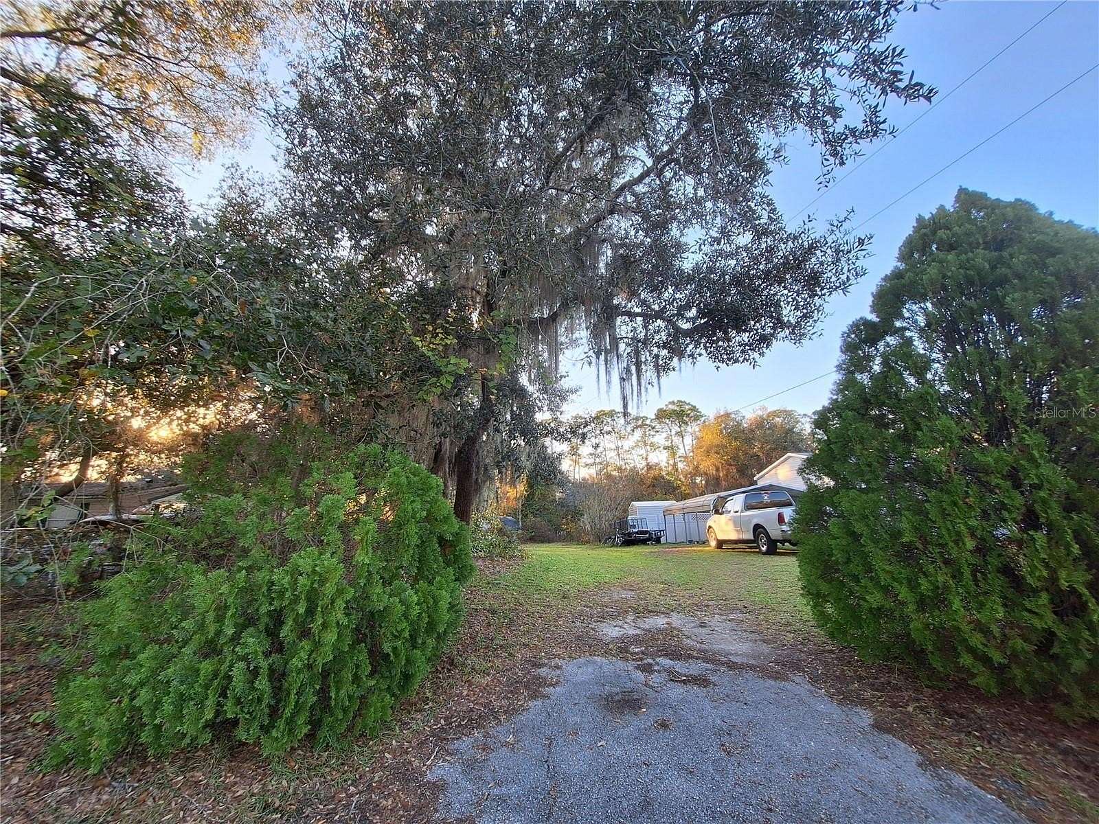 1.1 Acres of Residential Land for Sale in Silver Springs, Florida