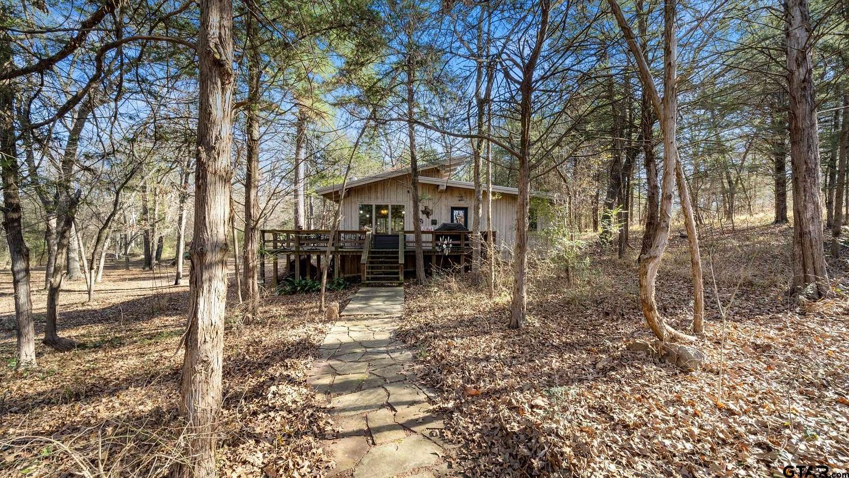 9 Acres of Residential Land with Home for Sale in Sulphur Springs, Texas