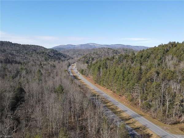 59 Acres of Recreational & Residential Land for Sale in Purlear, North Carolina