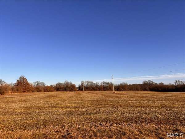 36.4 Acres of Agricultural Land for Sale in Middletown, Missouri